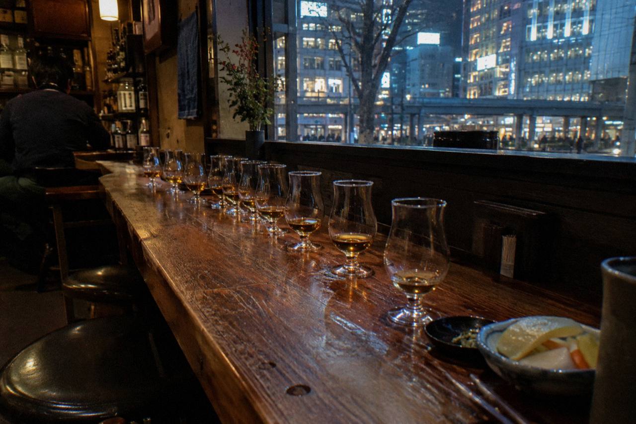 Tokyo: Japanese 10 Whisky Tasting with 5 Snacks